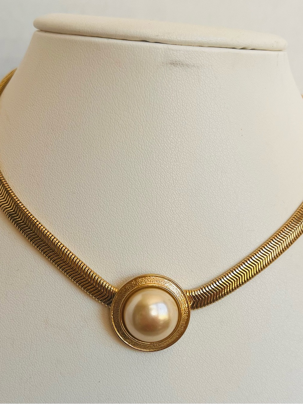 Park Lane Pearl Collar Necklace Gold Tone Herringbone Statement 12-16”